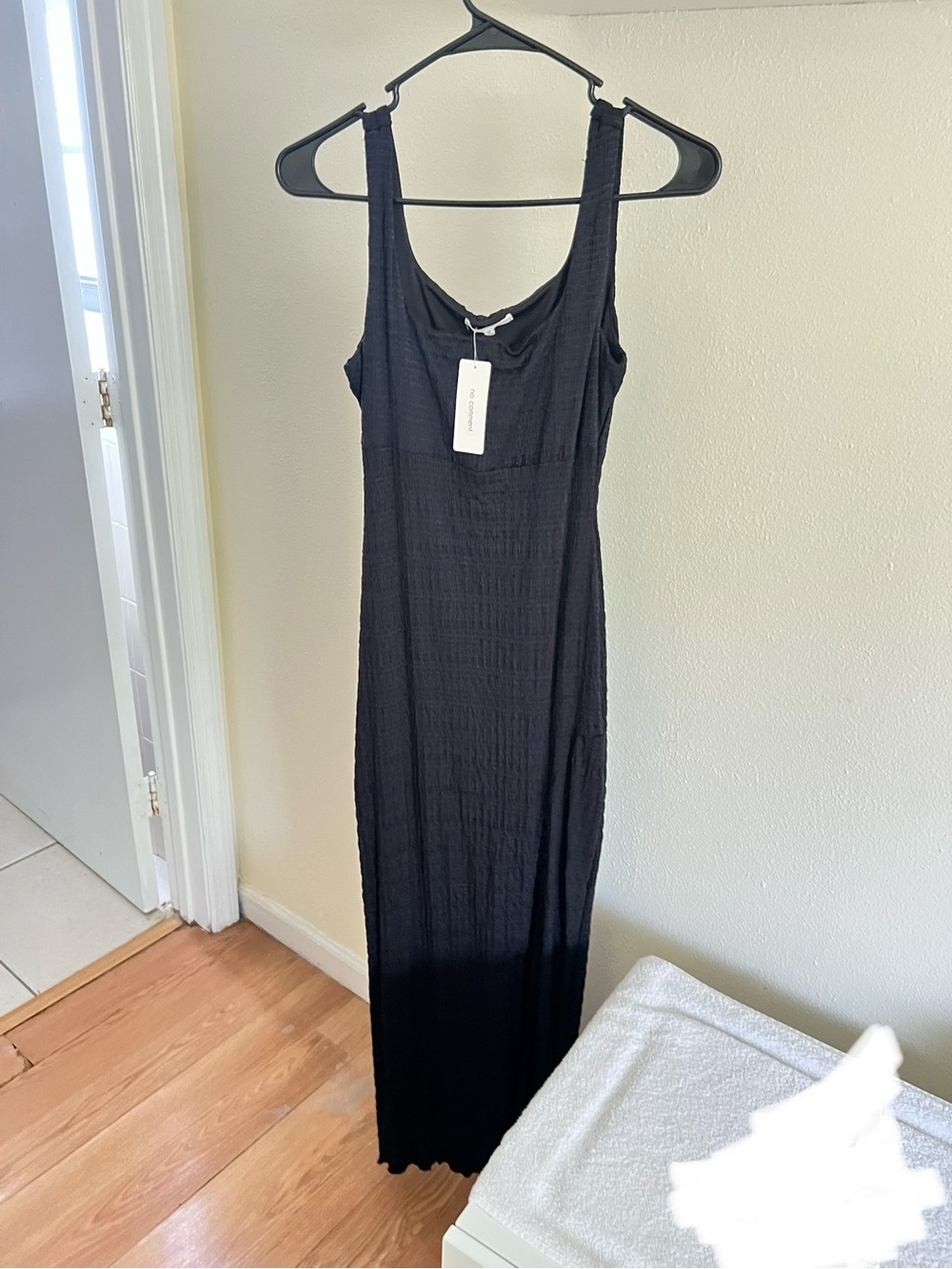 Black Sleeveless Maxi Dress - Brand: Unknown